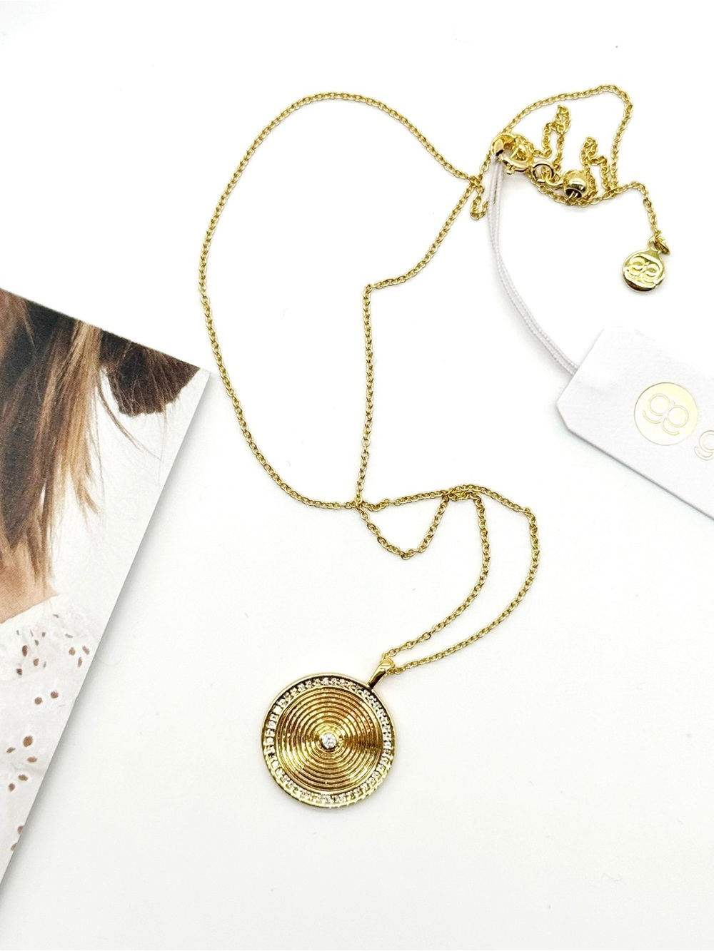 NWT Gorjana Gold Medallion Necklace